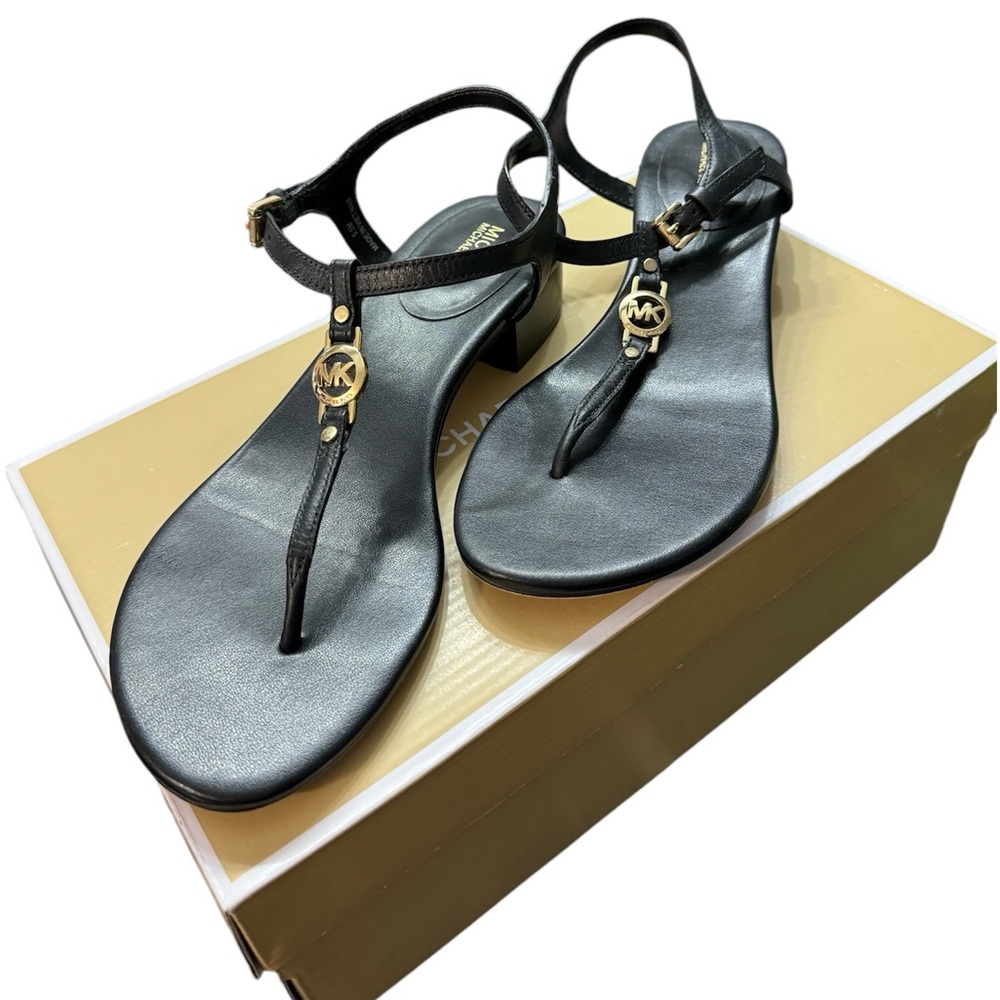 Michael Kors Thong Sandals (Cayla)